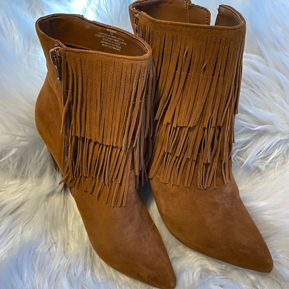 Steve Madden Brown Suede Booties